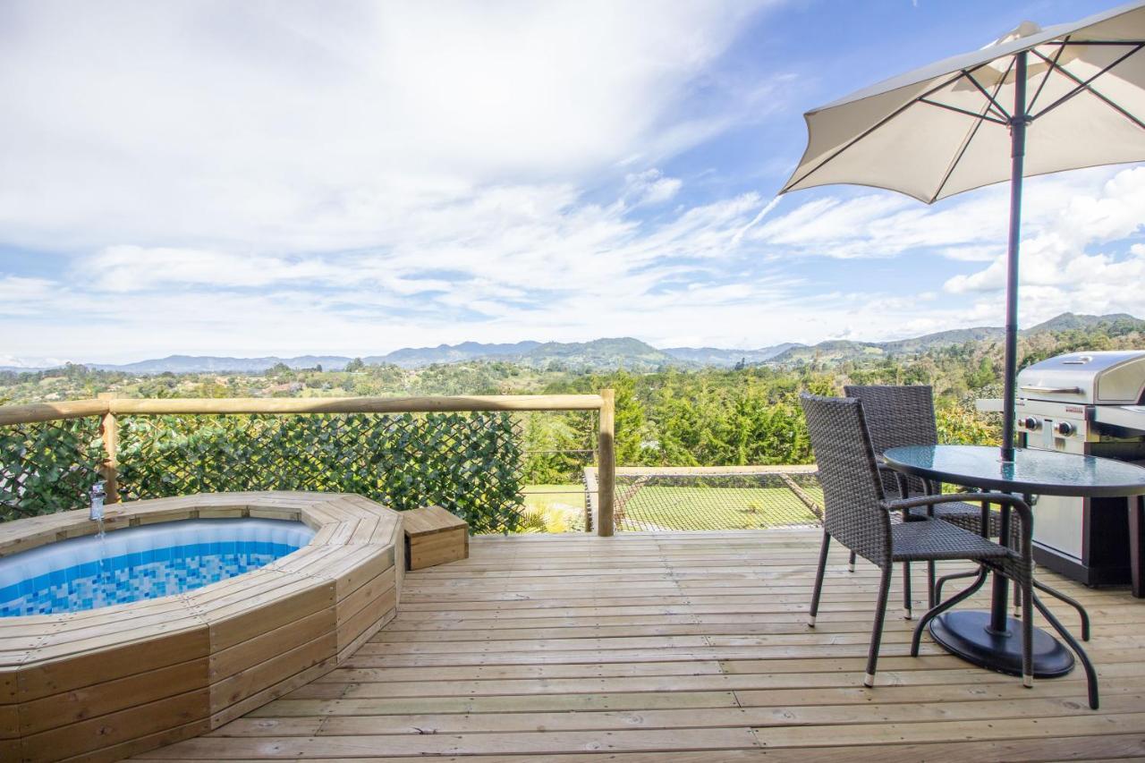 Hotel Bleu Hills Glamping Llanogrande à Rionegro Extérieur photo