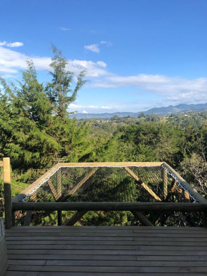 Hotel Bleu Hills Glamping Llanogrande à Rionegro Extérieur photo